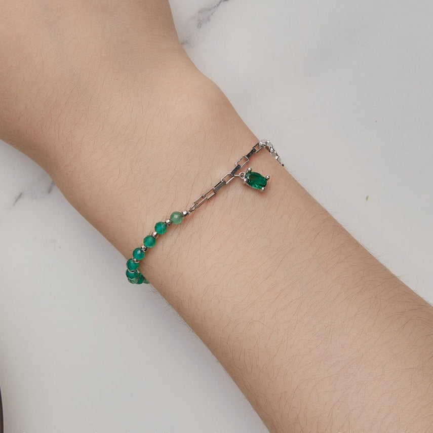 Bracelet with green beads